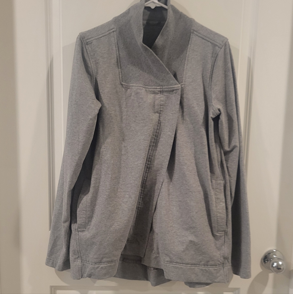 Lululemon Belle Wrap Jacket Size 8